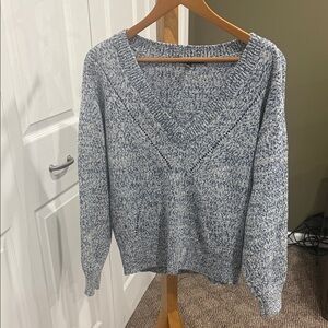 White House Black Market Blue Marled V-Neck Sweater